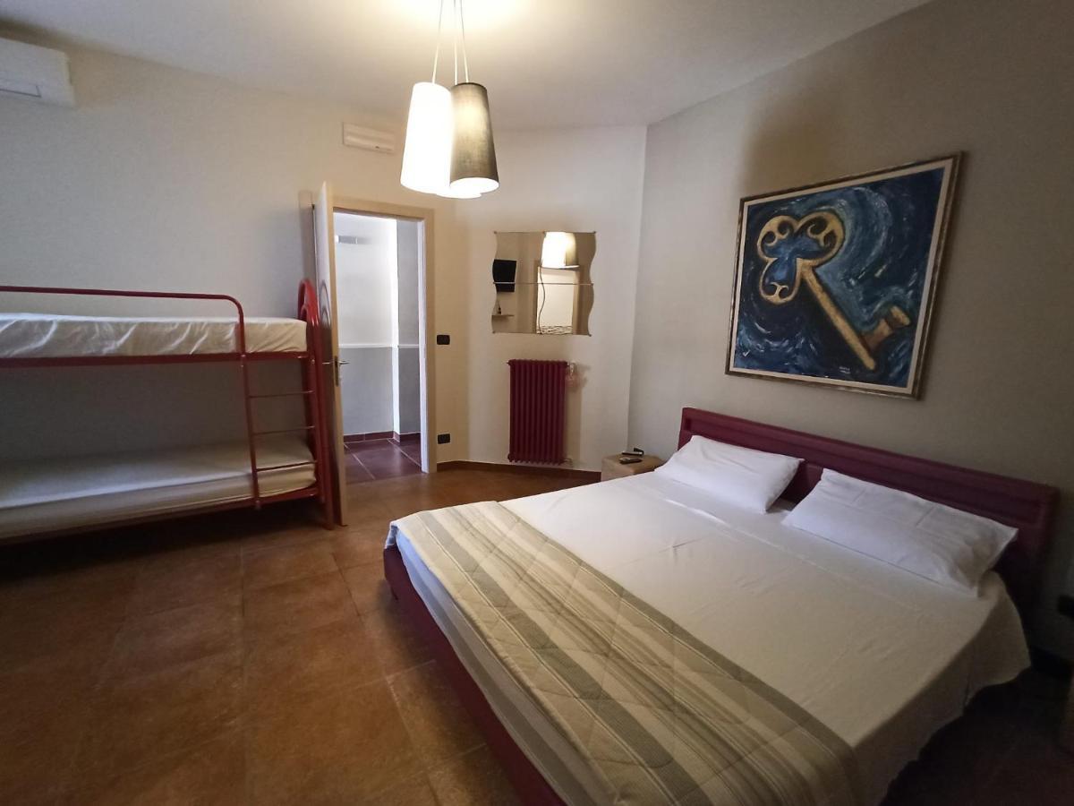 Casa Vacanze Relax กัลลีโปลี ภายนอก รูปภาพ