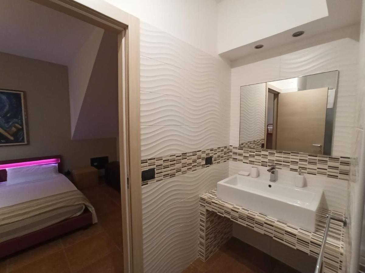 Casa Vacanze Relax กัลลีโปลี ภายนอก รูปภาพ